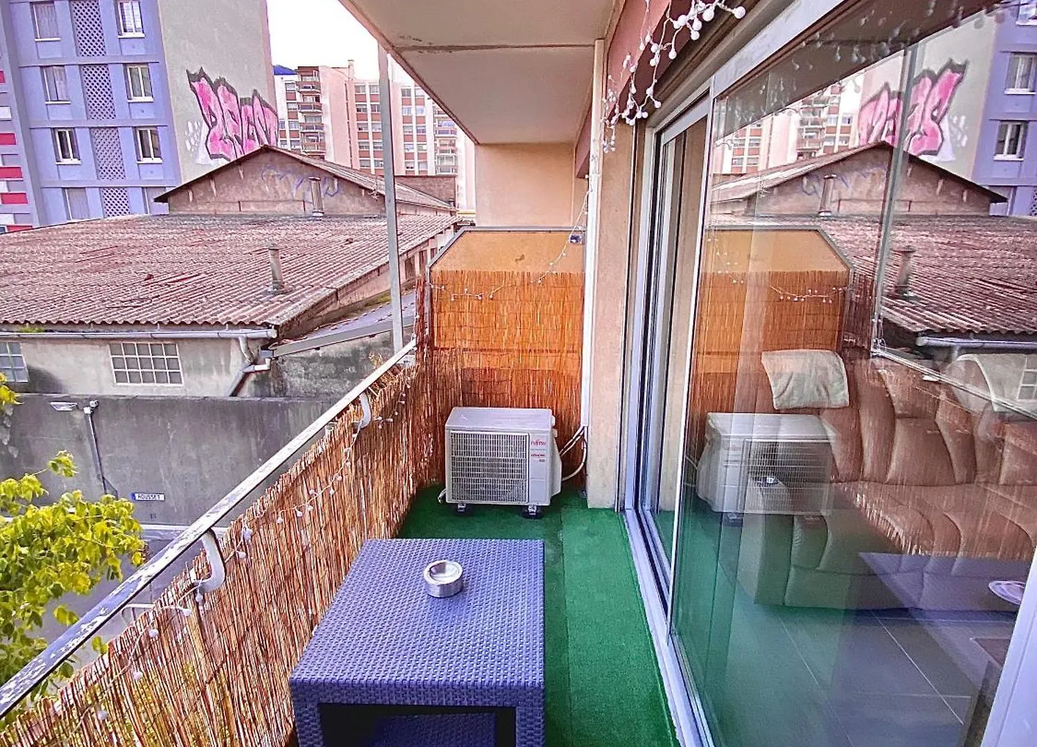 L Unique Cinema Room Grenoble Apartment
