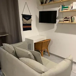 Le Chartreuse / Rent4night Grenoble