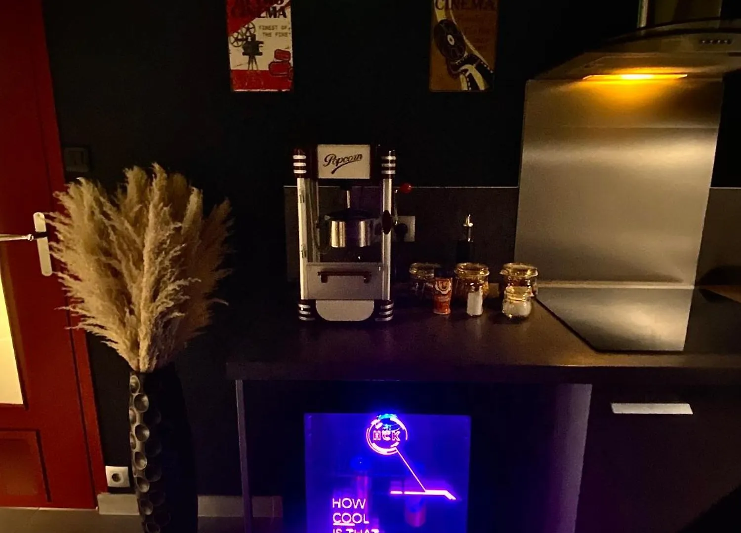 L Unique Cinema Room Grenoble